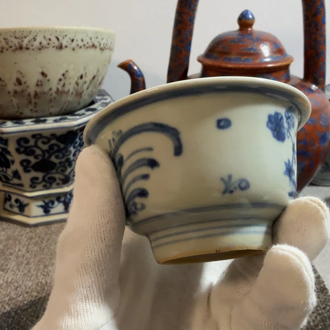 青花杯子一件完整完整