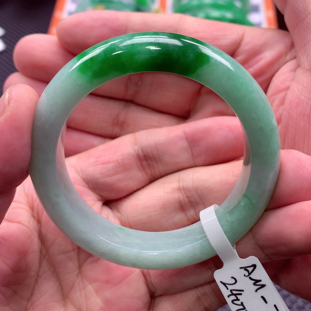 未镶嵌手镯翡翠翡翠