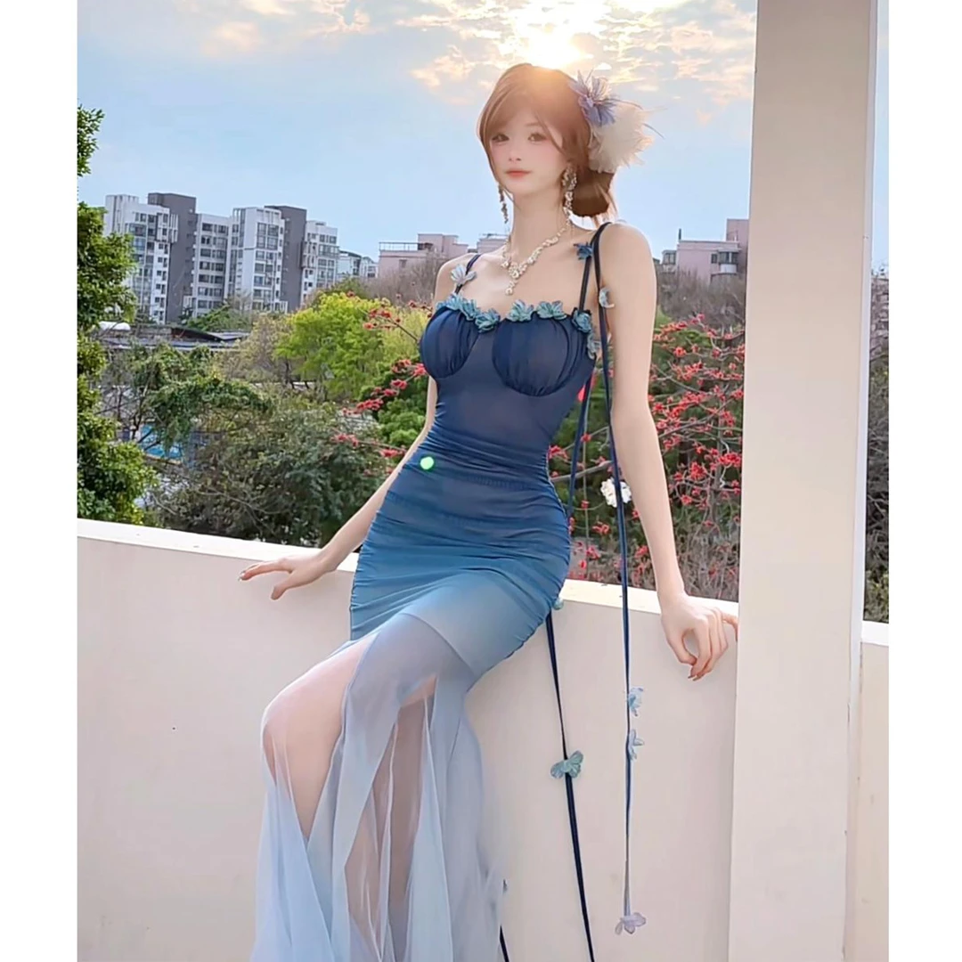 小仪【天空之镜】小众纯欲性感收腰渐变鱼尾吊带裙LBBYN48809
