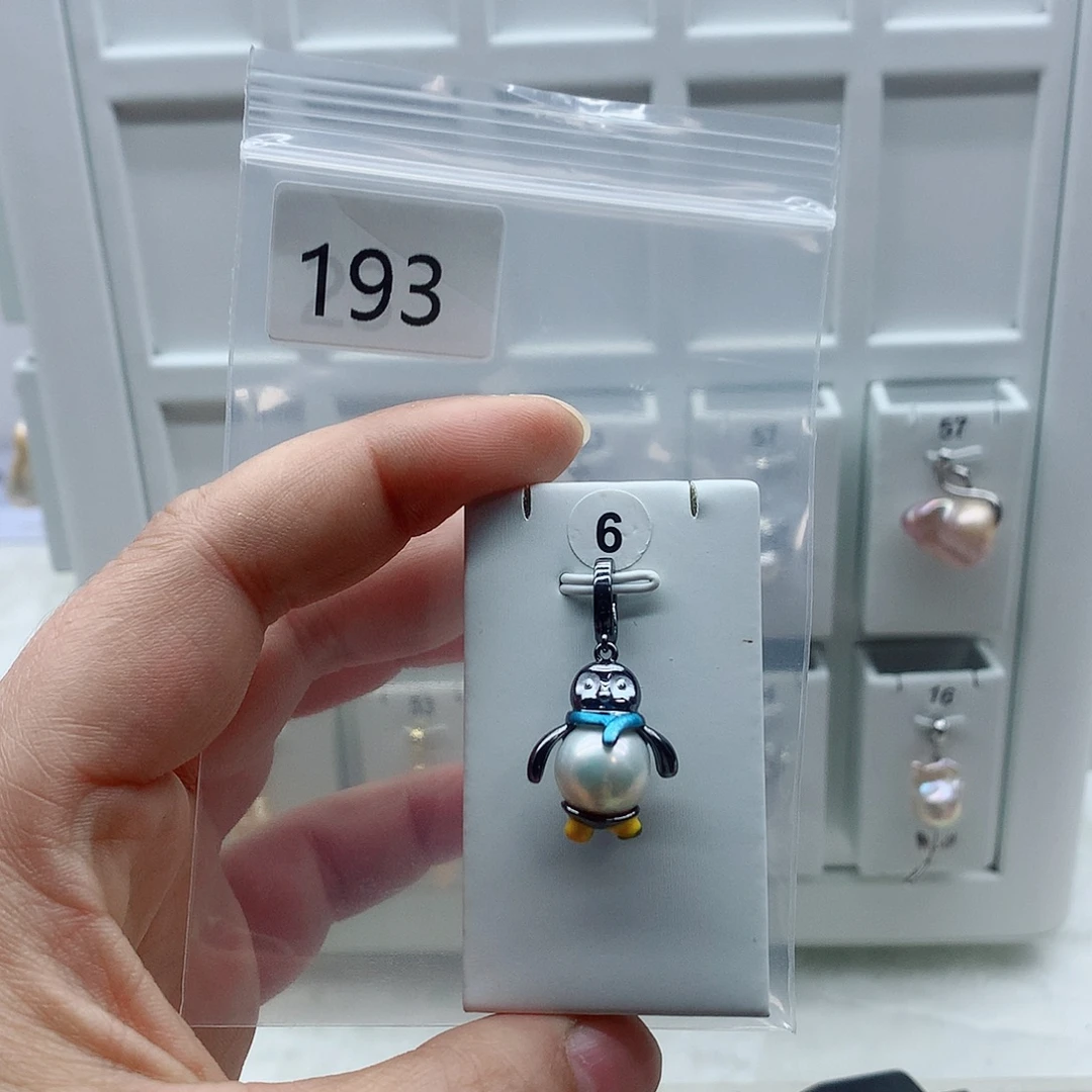 合金吊坠(不含链)淡水珍珠