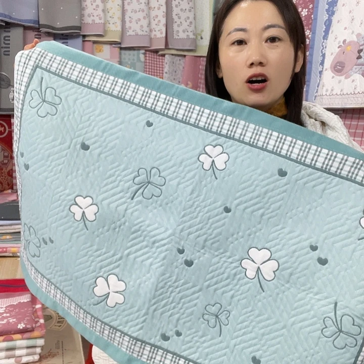 棉特价绿色四叶草