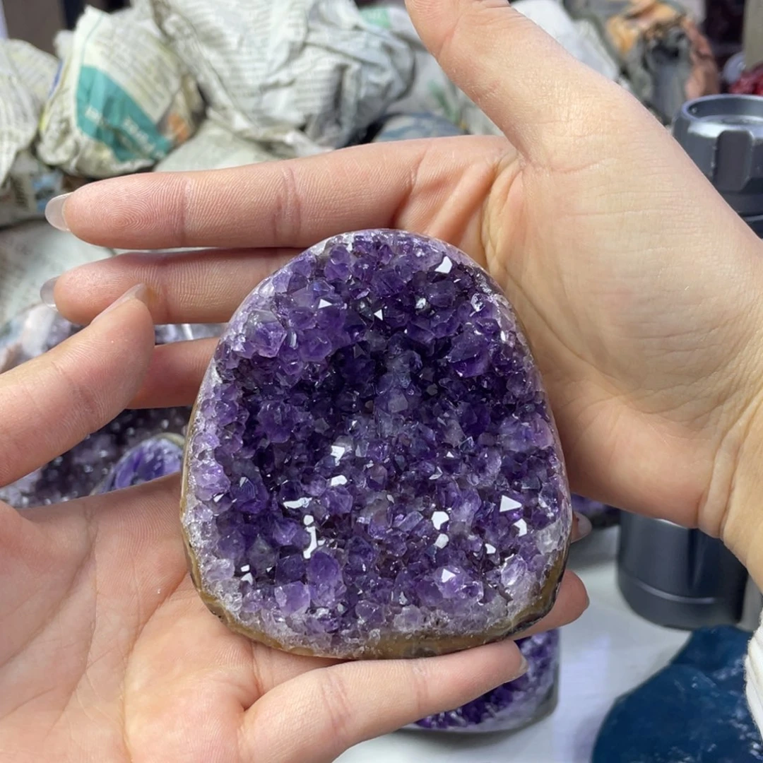 紫晶大型摆件（非配饰）未镶嵌