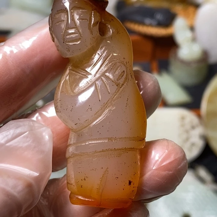 亚***和田玉未镶嵌吊坠(赠链)