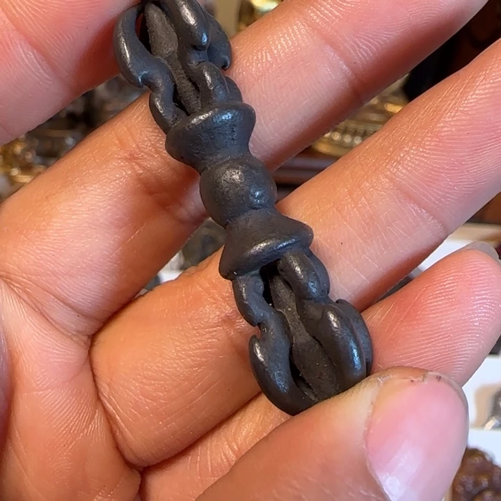 核桃手串/手链别***么牌………………