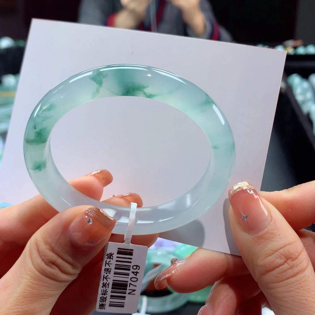 翡翠手镯未镶嵌15号