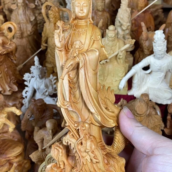 用***惜木崖柏20厘米龙戏水御龙观音