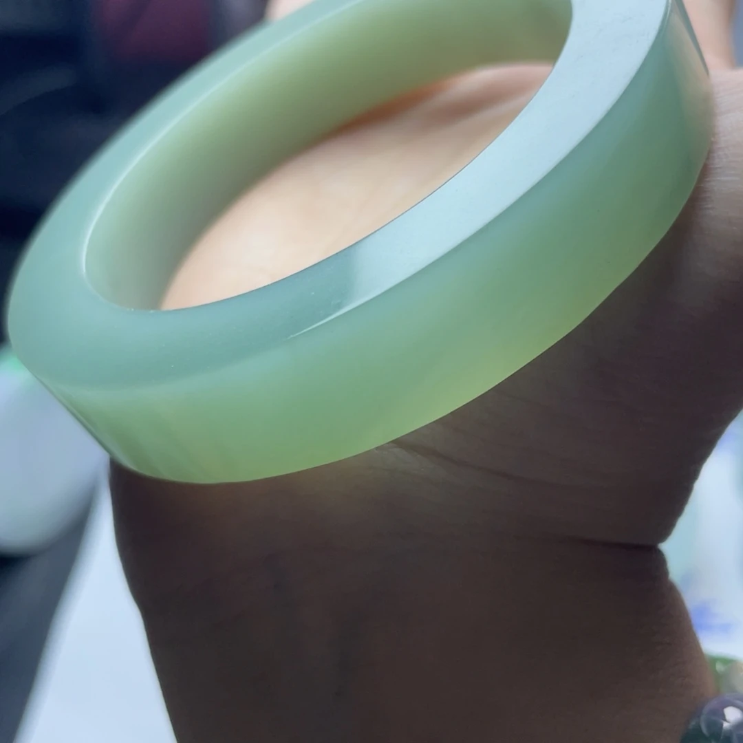 倚***。定制翡翠未镶嵌缅A翡翠多样性发一