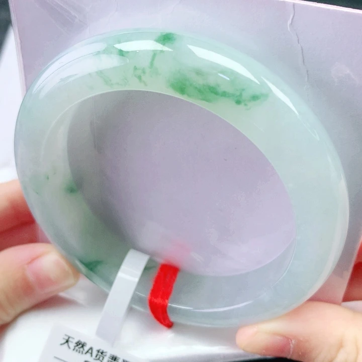 翡翠未镶嵌手镯57圈