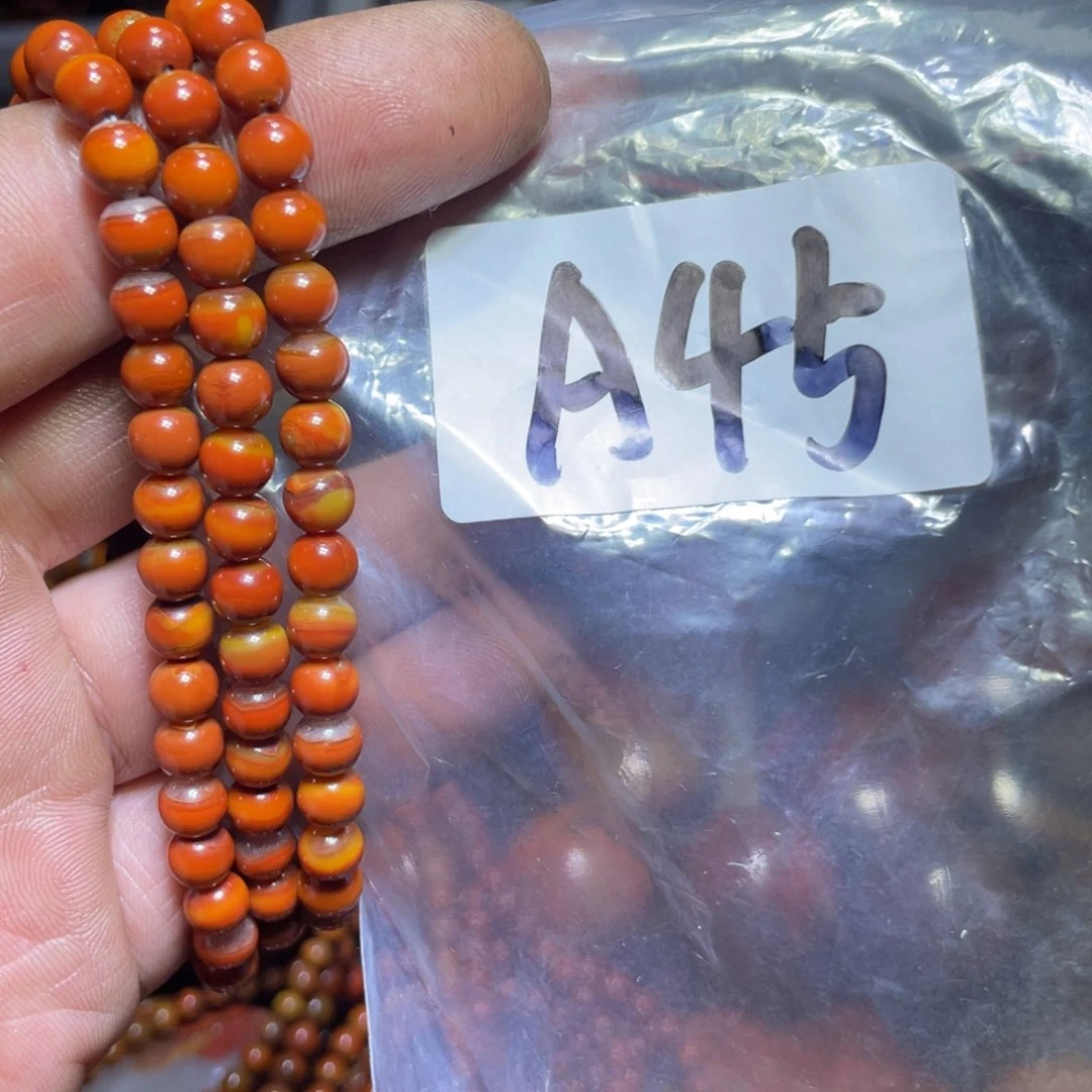 玛瑙/玉髓颈饰未镶嵌似**年