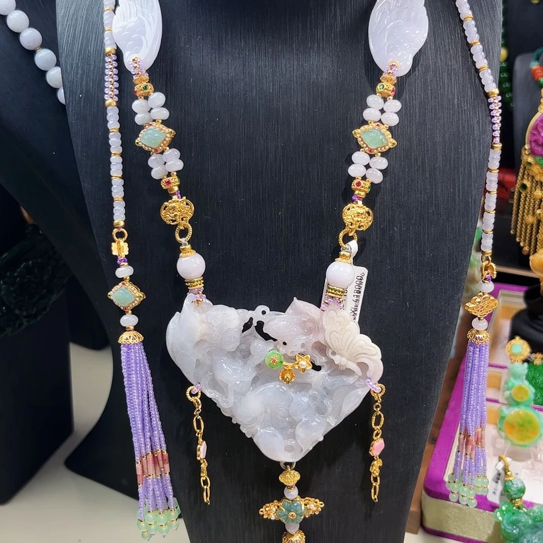 【闪购商品】翡翠吊坠(赠链)未镶嵌翡翠