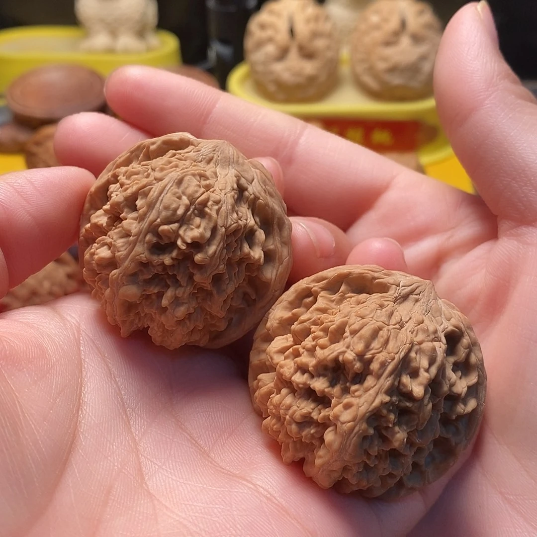 文玩核桃把件我**康满天星