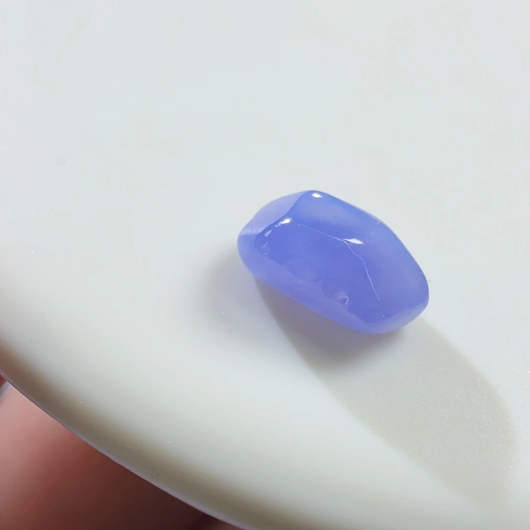 翡翠未镶嵌颈饰裸石