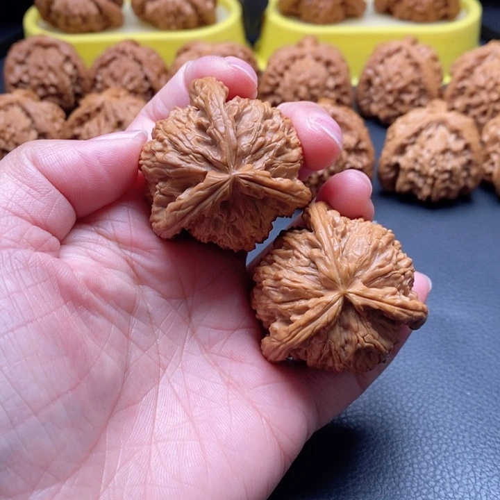 好***好把件文玩核桃43尺拼接工艺品白奔