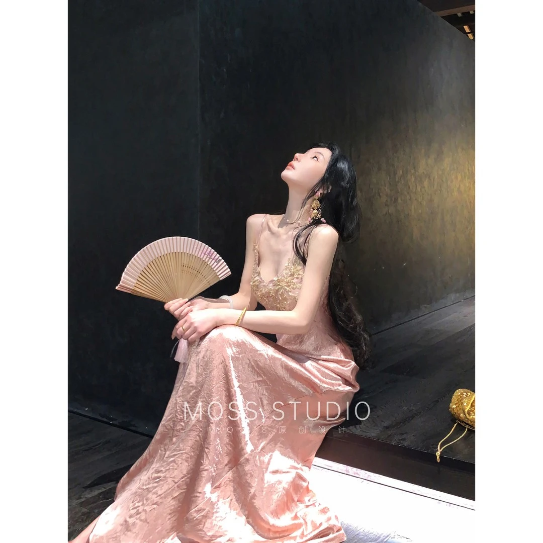 MOSS STUDIO 【胭脂玉露】新中式人丝牡丹提花外套+贴花连衣裙