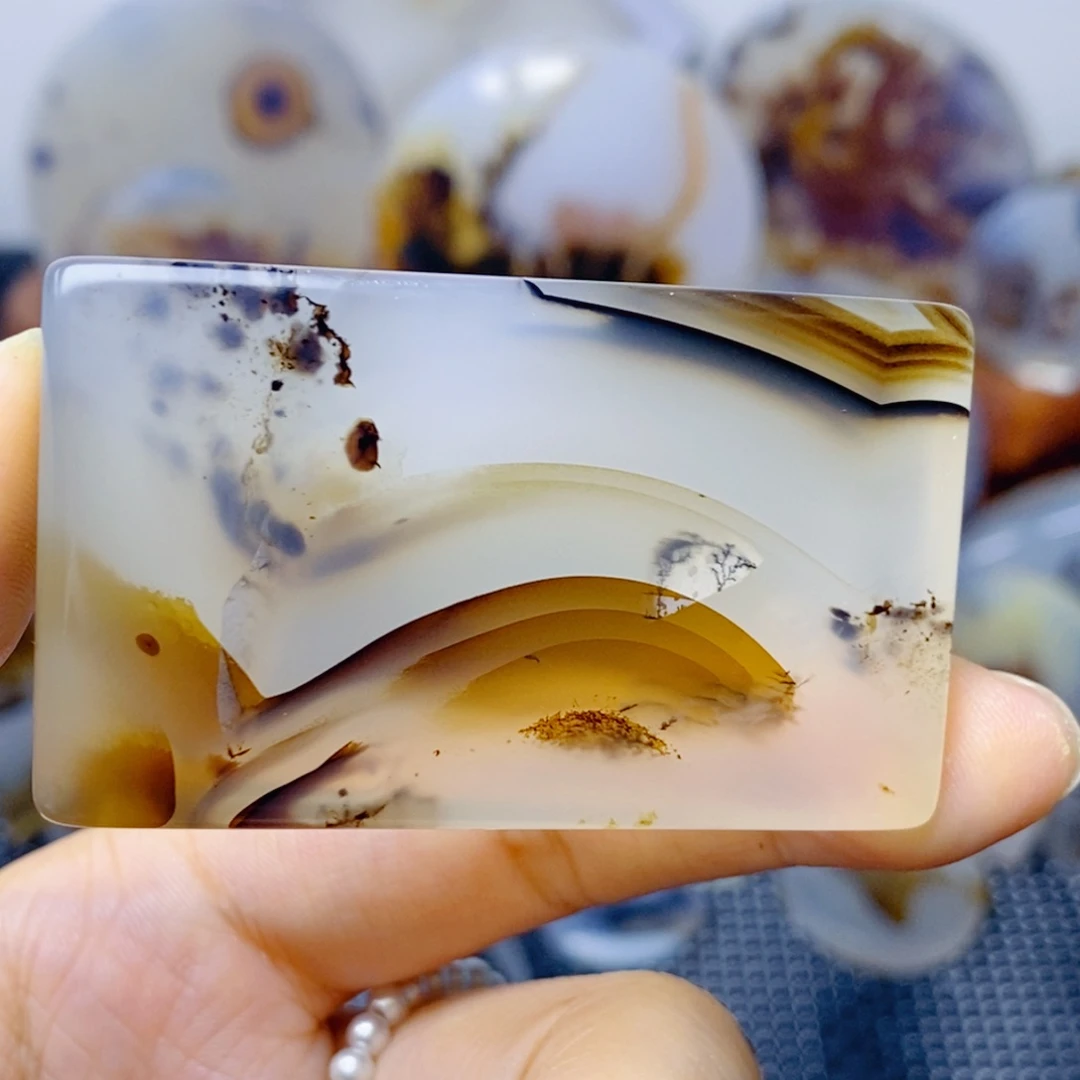 玛瑙/玉髓未镶嵌珠宝奇石