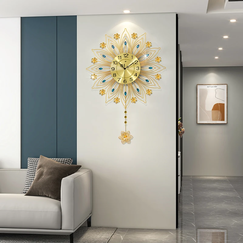 创意高级感挂钟家用钟表现代餐厅装饰品简约轻奢电视沙发背景墙