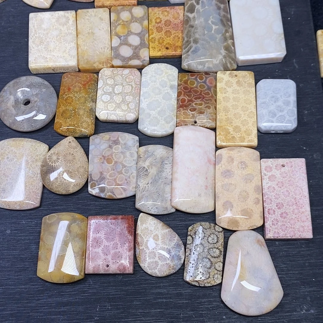 硅化玉颈饰合金阳****