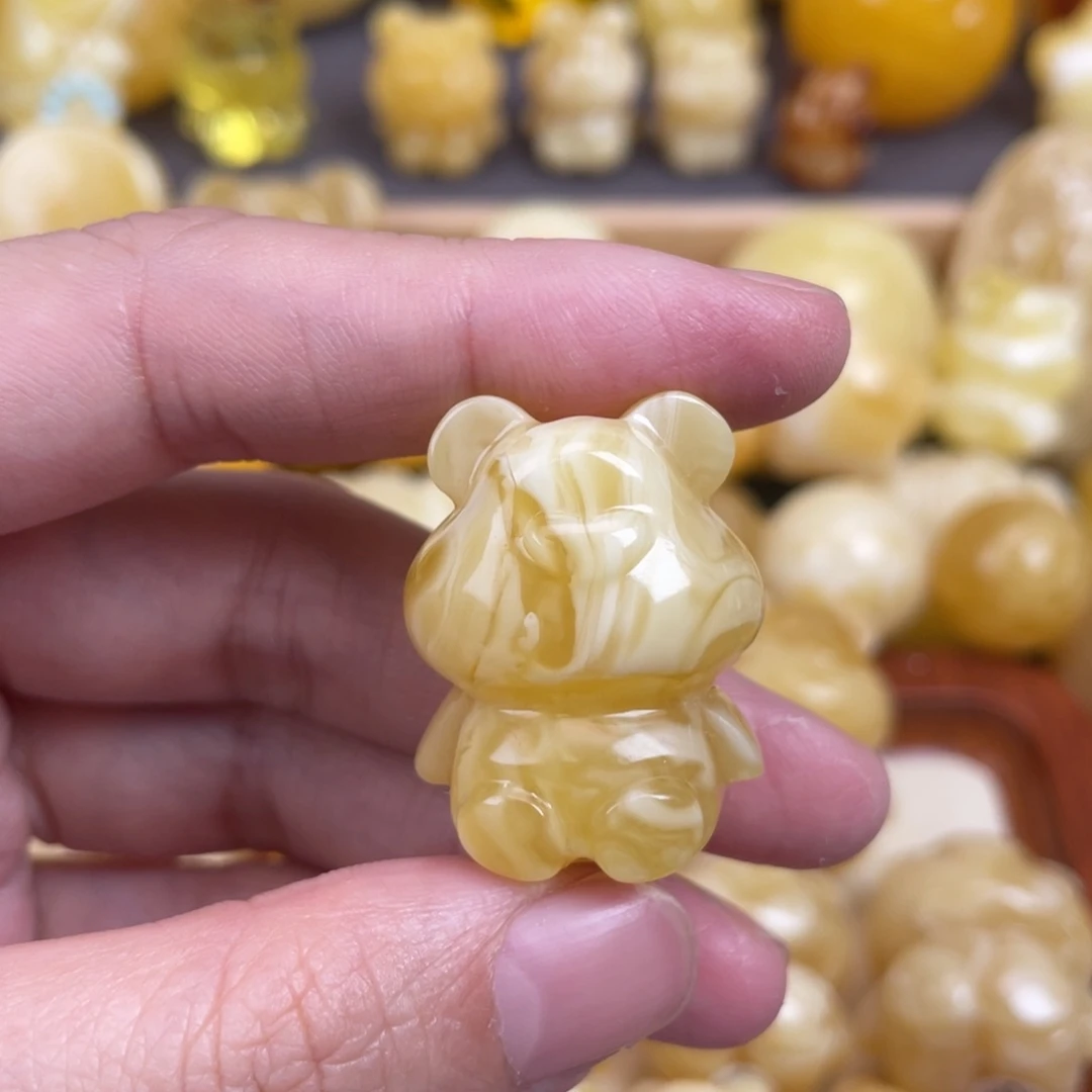 琥珀裸石未镶嵌蜜蜡