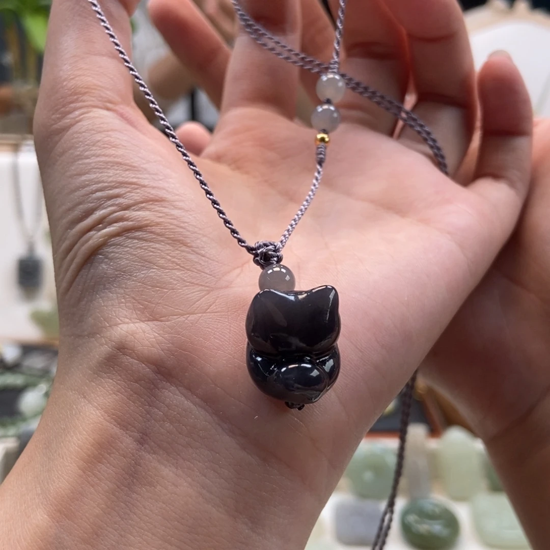 不***胖和田玉未镶嵌颈饰