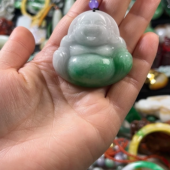 翡翠未镶嵌颈饰翡翠未镶嵌颈饰