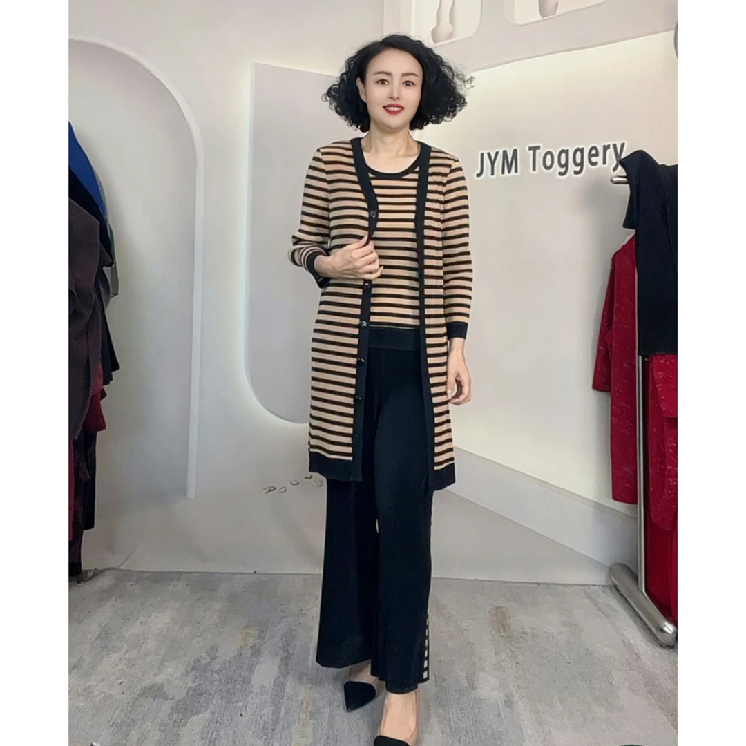 JYM[25火爆新款] 春季 时尚 休闲 长袖 条纹 宽松 直筒百搭三件套