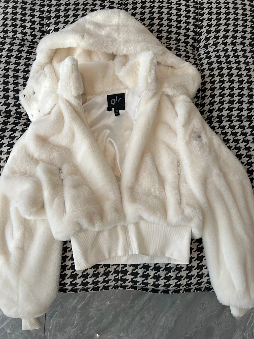 【ola24fw毛毛外套】宽松松弛感绒面  8821