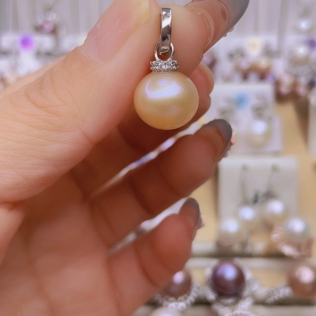 银S925镶嵌淡水珍珠吊坠(赠链)