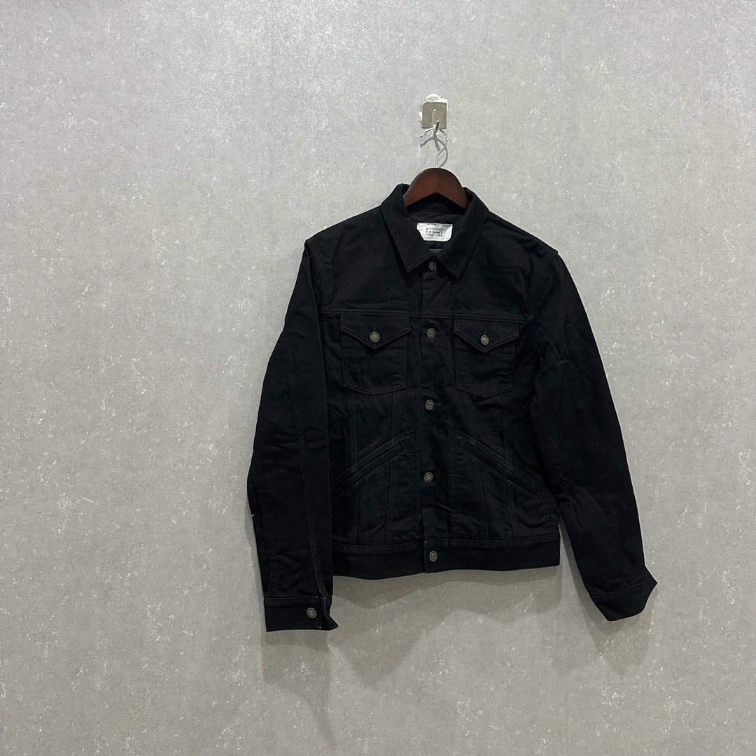 99新 Givenchy/纪梵希 纯色刺绣字母牛仔夹克外套Xl码/003706