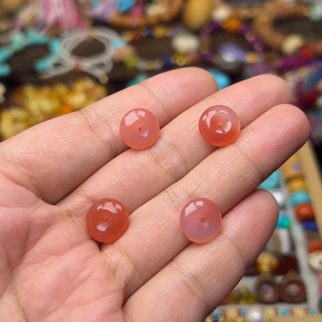 玛瑙/玉髓未镶嵌12mm粉糯扣子发一个