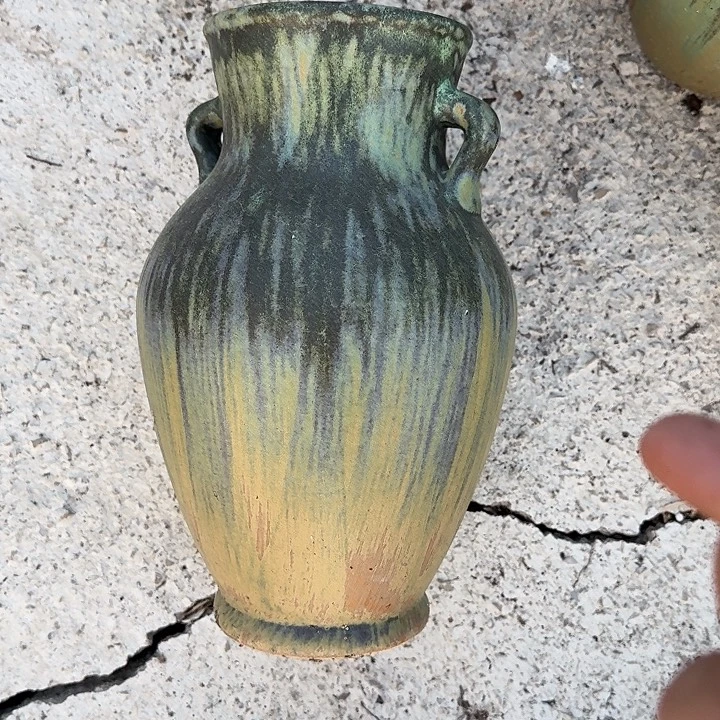 微瑕景德镇手工陶瓷花瓶