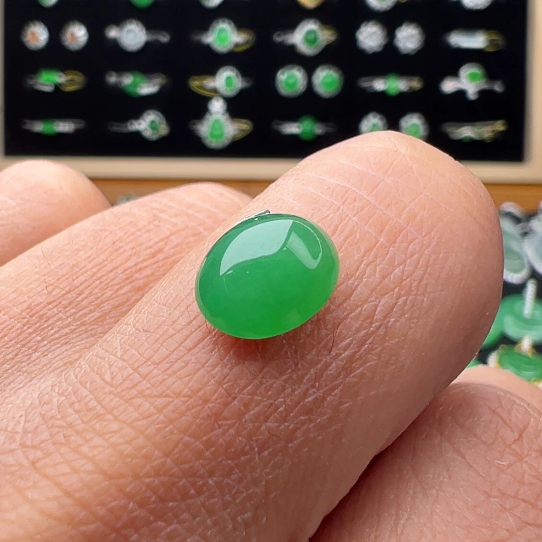 翡翠未镶嵌耳饰蛋9.4