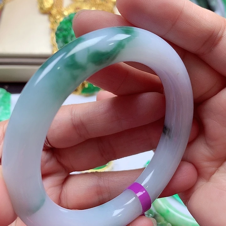 未镶嵌手镯翡翠翡翠