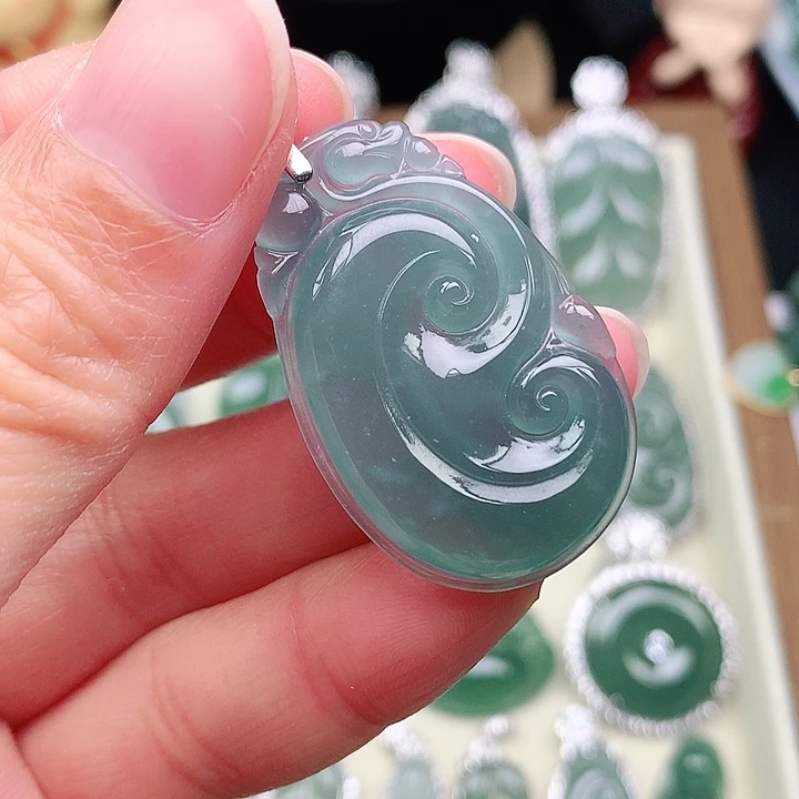 颈饰银S925镶嵌翡翠吊坠