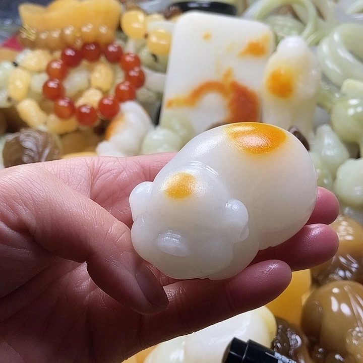 完全开放手把件猪