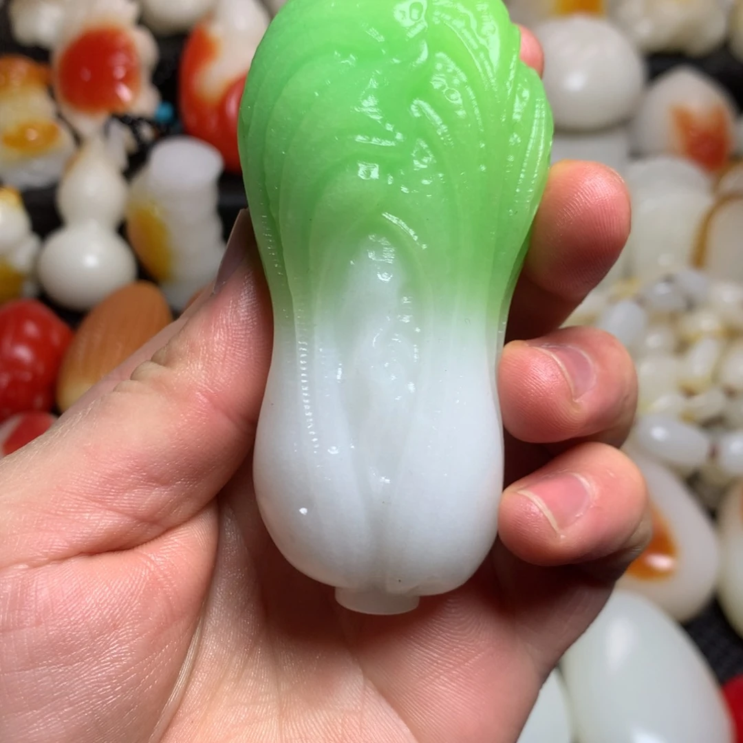 新疆戈壁石五彩石