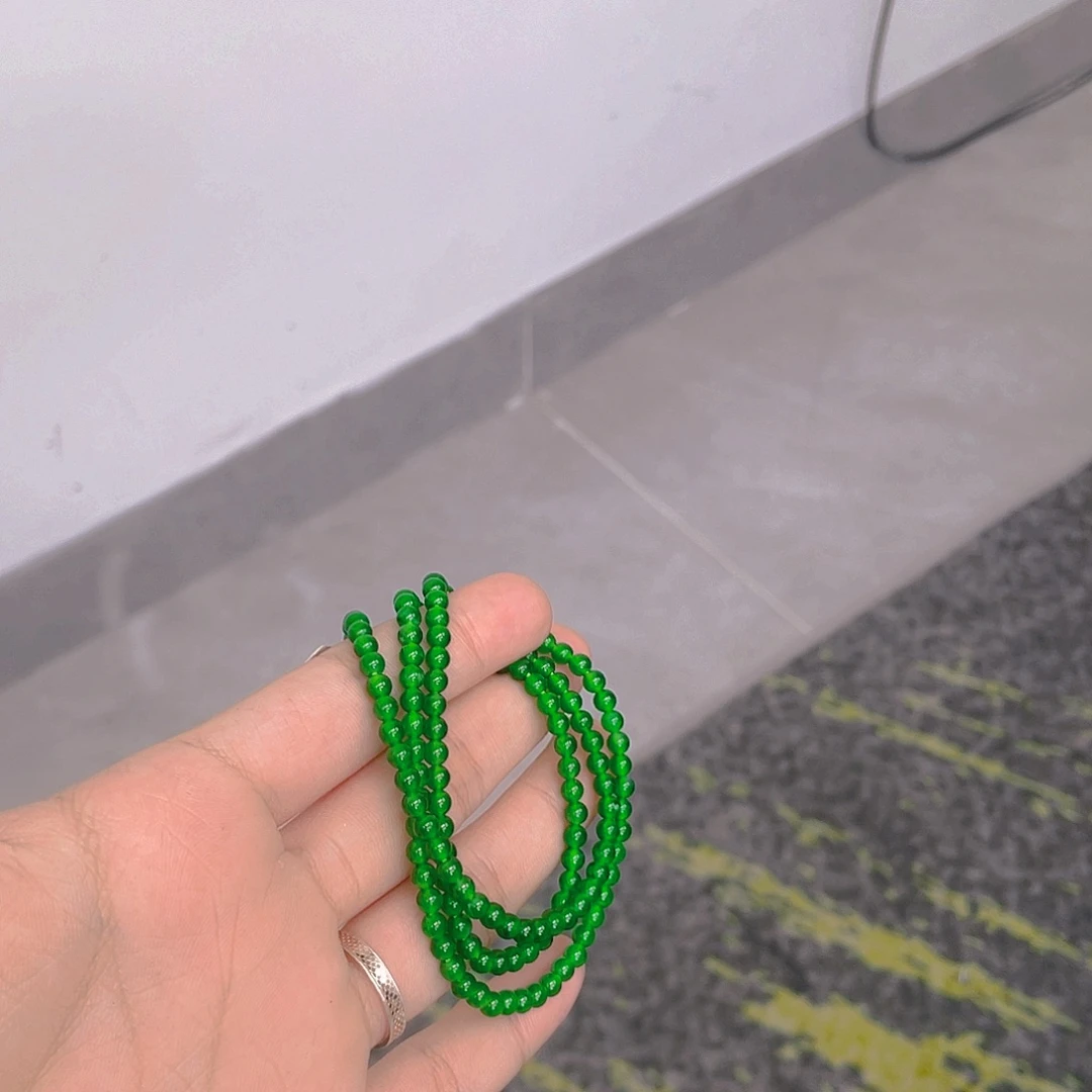 翡翠未镶嵌颈饰卡4