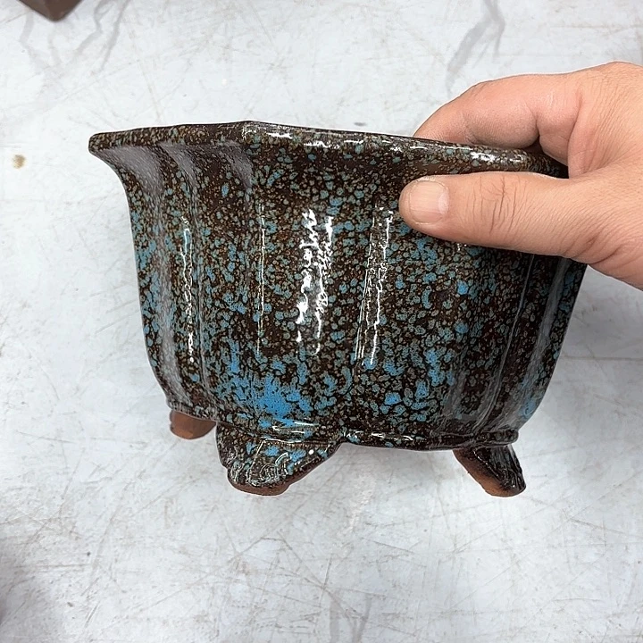 紫砂花盆紫砂的味道很