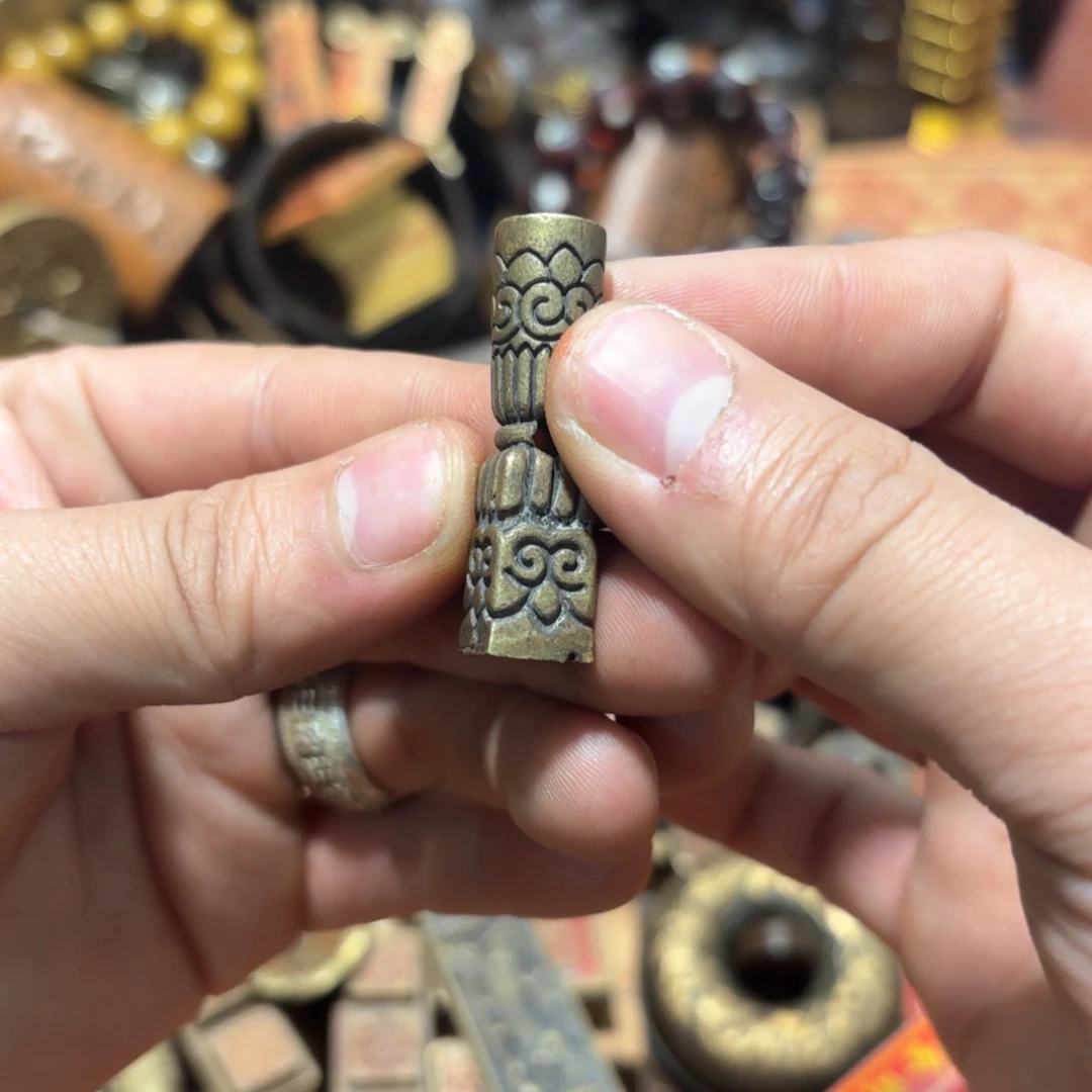 铜器摆件收收藏藏