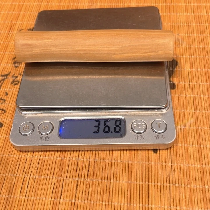 檀香木其他坦*.老山檀香36.8克