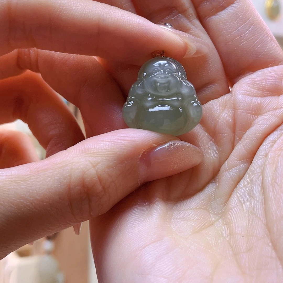 和田玉吊坠(赠链)18K金镶嵌