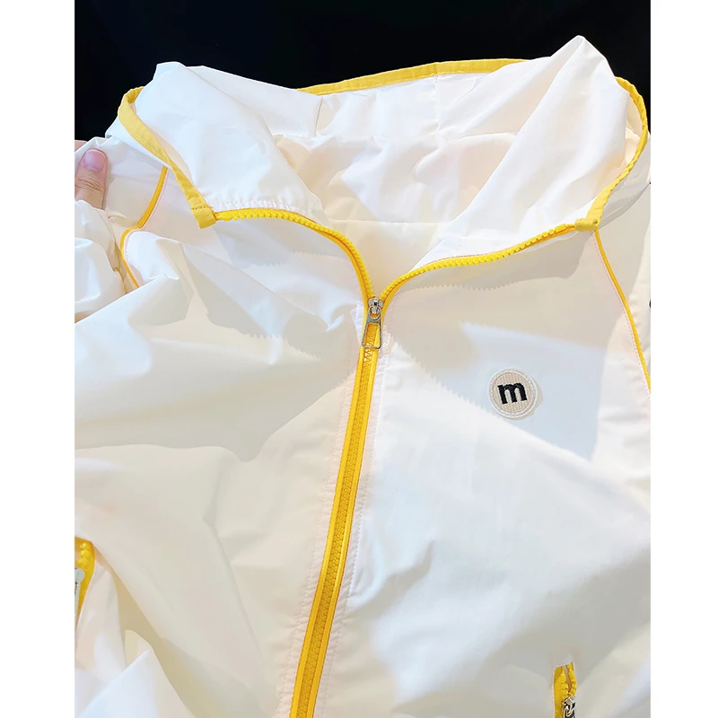 美式拼色户外运动连帽冲锋衣外套女2026春季新款宽松休闲百搭上衣