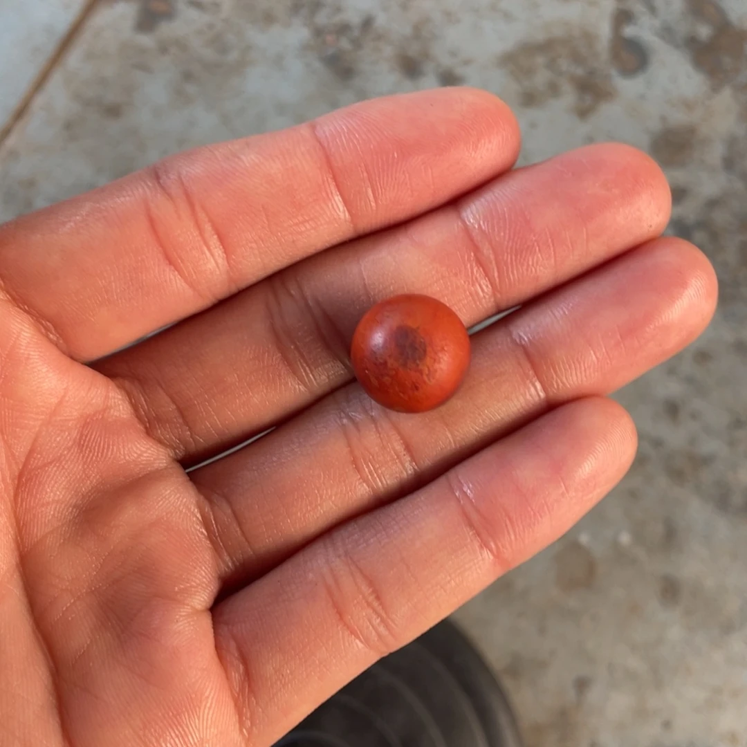 未镶嵌配饰南红玛瑙