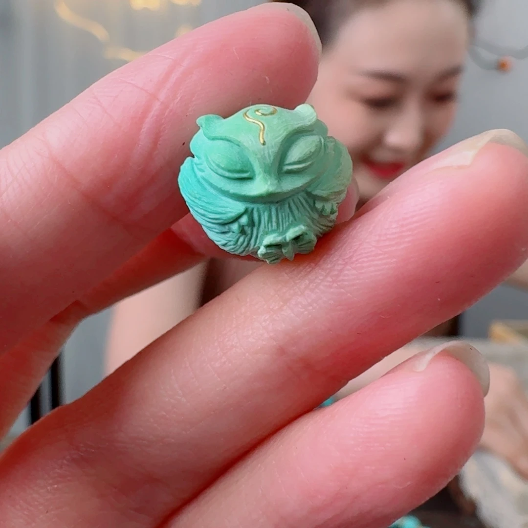 未镶嵌绿松石珠宝奇石
