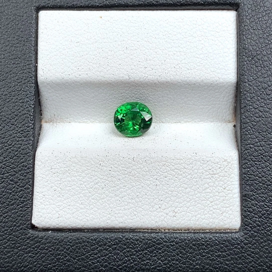 石榴石（沙弗莱）裸石未镶嵌1.25ct