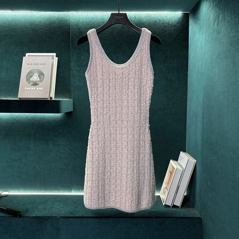 2025小香吊带背心裙E201105