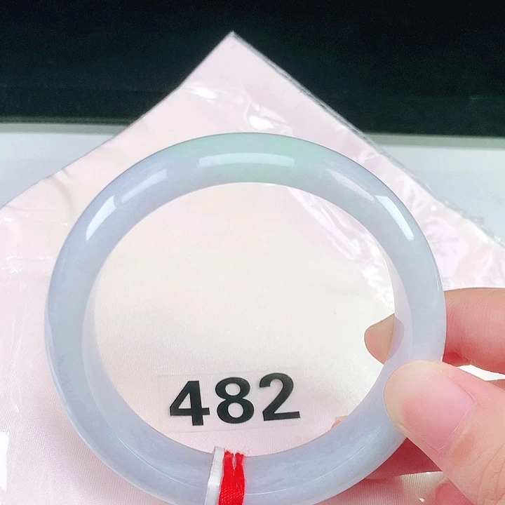 翡翠未镶嵌手镯翡翠手镯