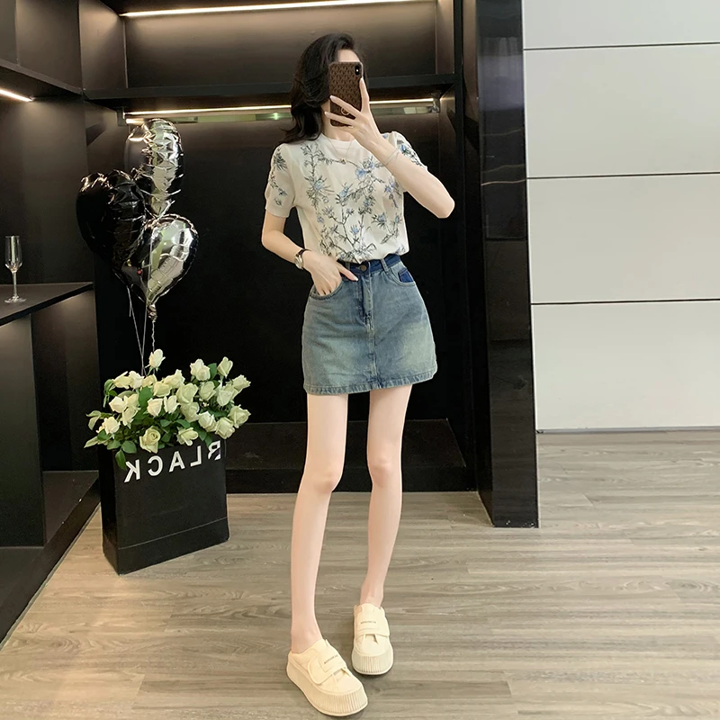 时尚休闲套装女装2025新款爆款重工丝印短袖针织衫蓝色牛仔半身裙