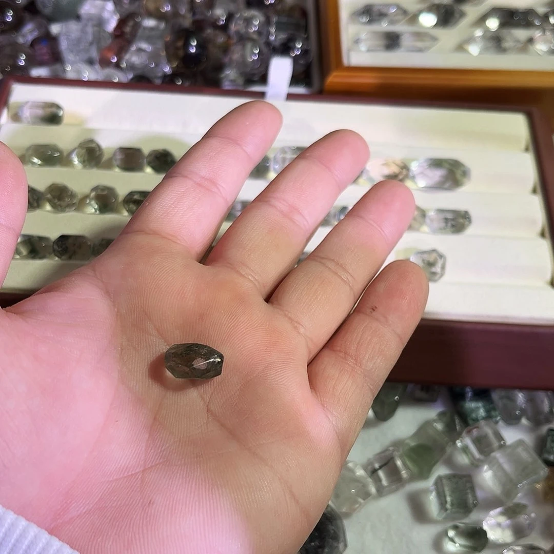 水晶水晶未镶嵌可**?7号