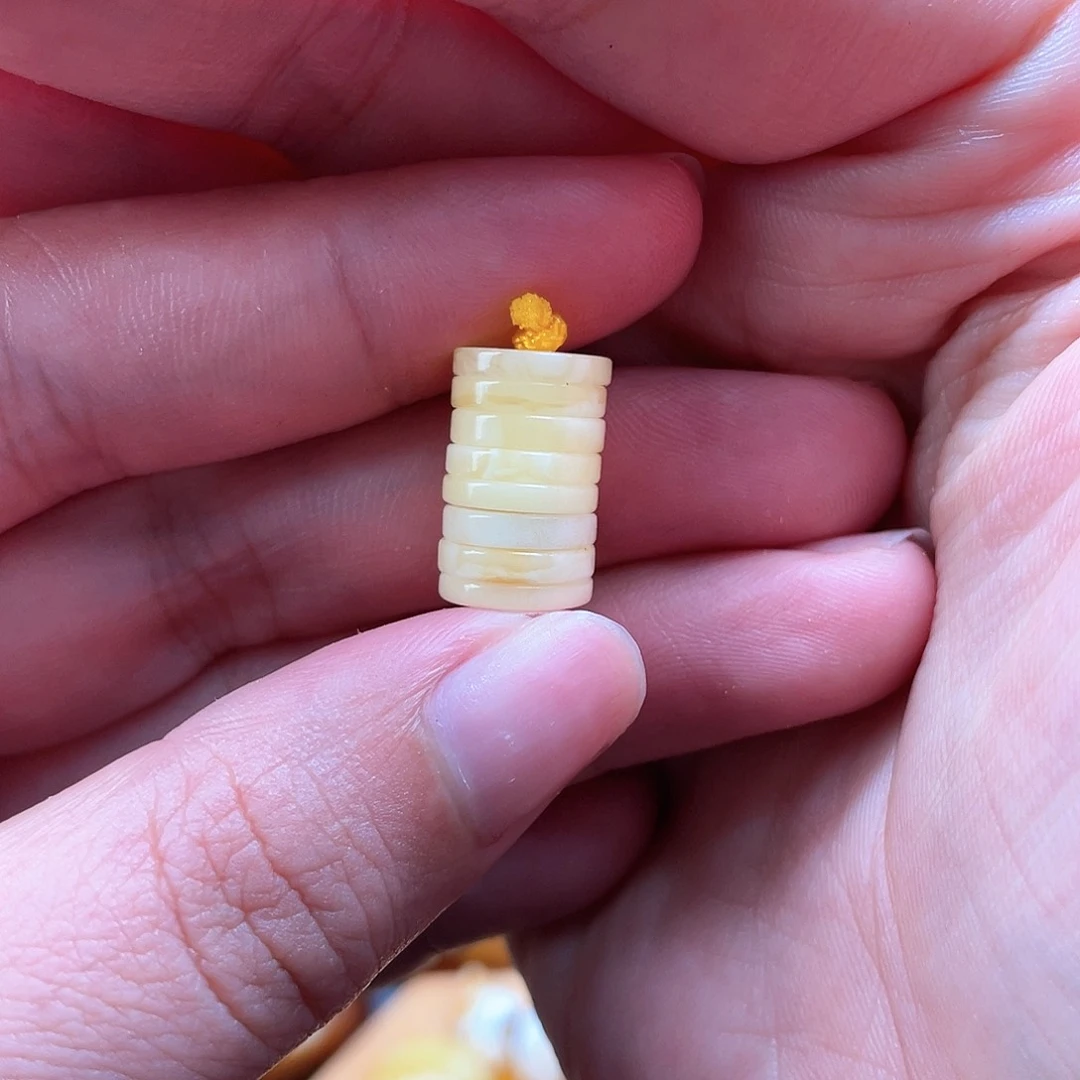 玉***轩定制琥珀天然蜜蜡原石定制