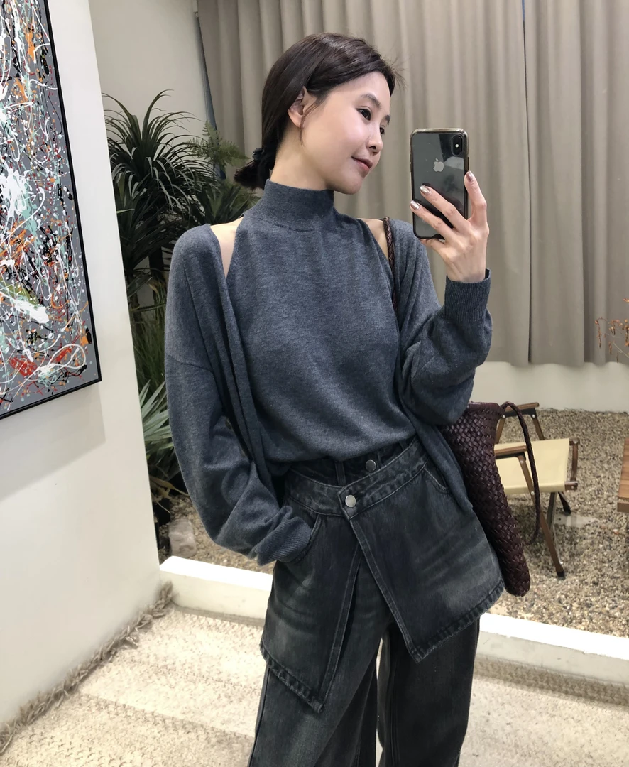 小调性欧尼羊毛挂脖吊带+2025时尚显瘦纯色羊毛针织开衫套装百搭